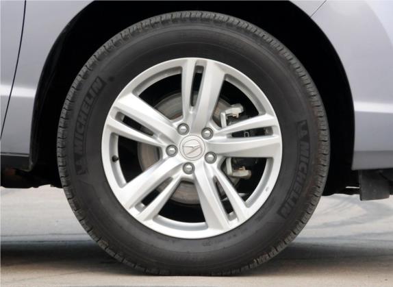 讴歌RDX(进口) 2013款 3.5L 四驱豪华版 其他细节类   前轮