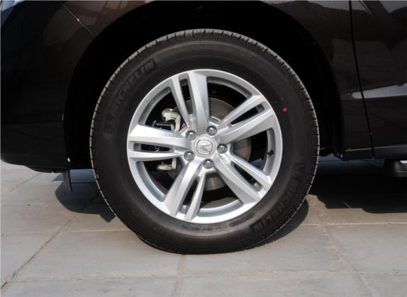 讴歌RDX(进口) 2013款 3.0L 两驱精英版 其他细节类   前轮