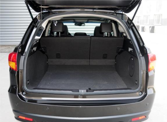 讴歌RDX(进口) 2013款 3.0L 两驱精英版 车厢座椅   后备厢
