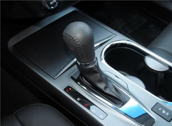 讴歌RDX(进口) 2013款 3.0L 两驱精英版 中控类   挡把