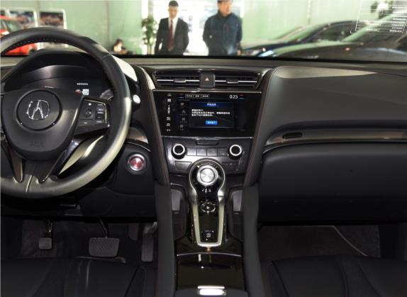 讴歌CDX 2016款 1.5T 四驱智享版 中控类   中控台