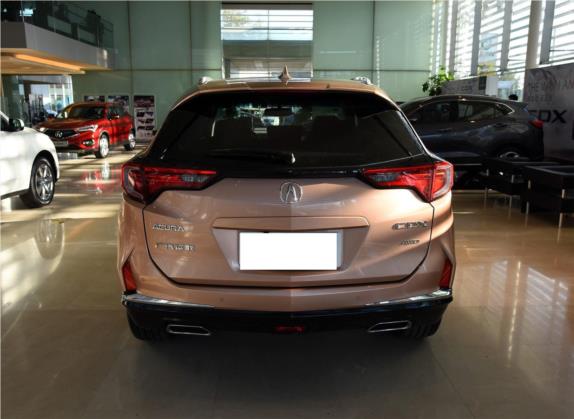 讴歌CDX 2016款 1.5T 四驱智享版 外观   正后