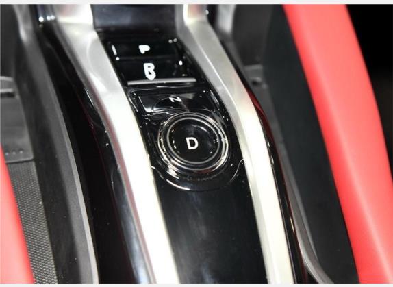 讴歌CDX 2018款 2.0L 两驱创享·魅版Hybrid 中控类   挡把
