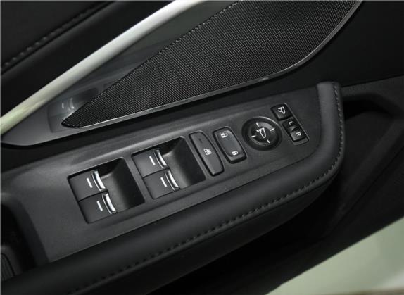 讴歌RDX 2019款 2.0T 智享版SH-AWD 国V 车厢座椅   门窗控制