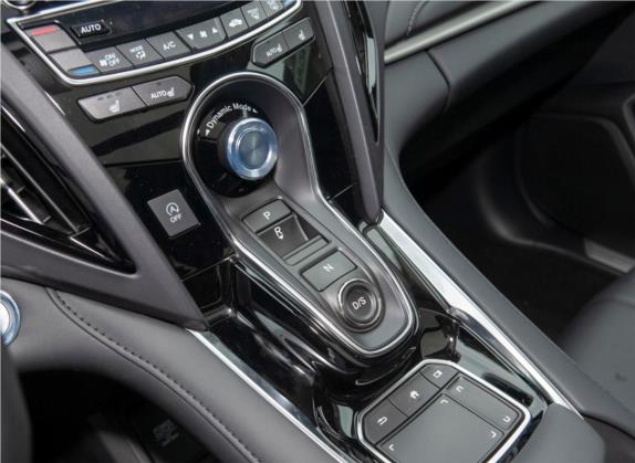 讴歌RDX 2019款 2.0T 悦享版 国VI 中控类   挡把