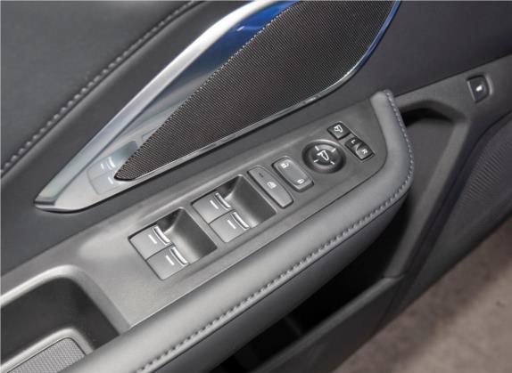 讴歌RDX 2019款 2.0T 悦享版 国VI 车厢座椅   门窗控制