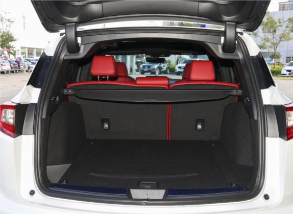 讴歌RDX 2019款 2.0T 钻享·魅版SH-AWD 国VI 车厢座椅   后备厢
