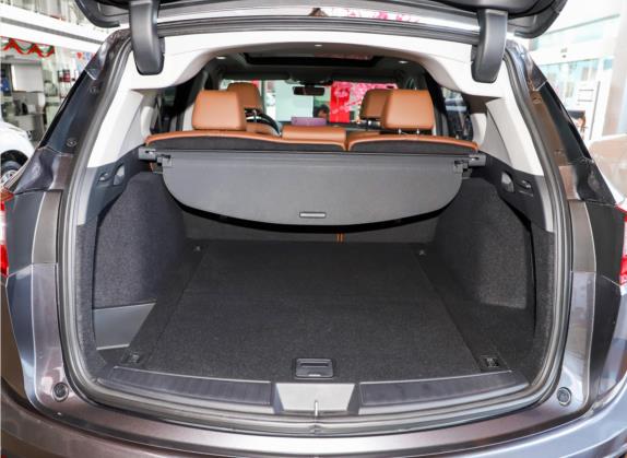 讴歌RDX 2020款 2.0T 尊享版 车厢座椅   后备厢