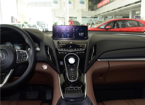 讴歌RDX 2020款 2.0T 钻享版SH-AWD 中控类   中控台