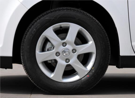 启辰D50 2012款 1.6L 手动尊贵版 其他细节类   前轮