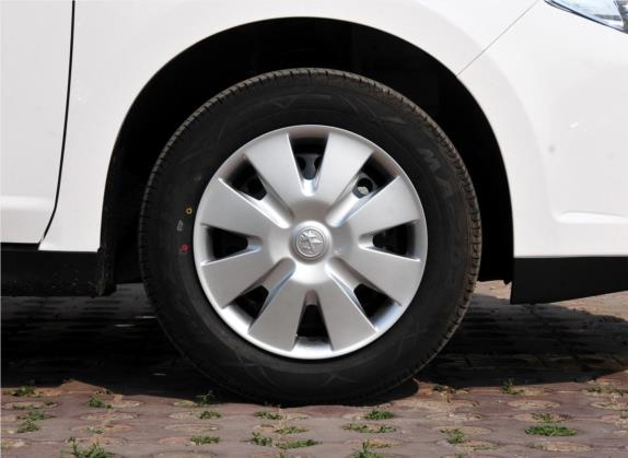 启辰D50 2012款 1.6L 手动舒适版 其他细节类   前轮