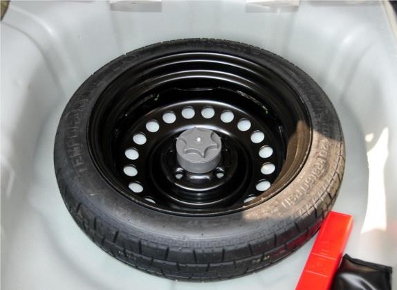 启辰D50 2012款 1.6L 手动舒适版 其他细节类   备胎