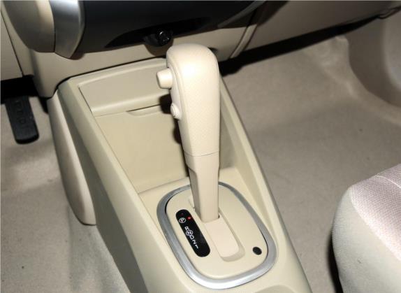 启辰D50 2012款 1.6L 自动舒适版 中控类   挡把