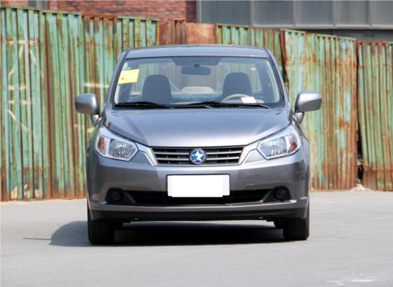 启辰D50 2013款 1.6L 自动时尚版 外观   正前