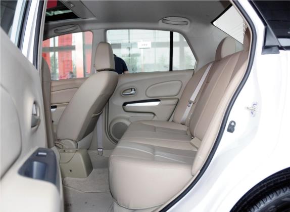 启辰D50 2013款 1.6L 自动豪华版 车厢座椅   后排空间