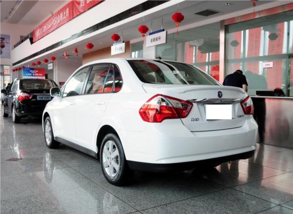 启辰D50 2013款 1.6L 自动豪华版 外观   斜后