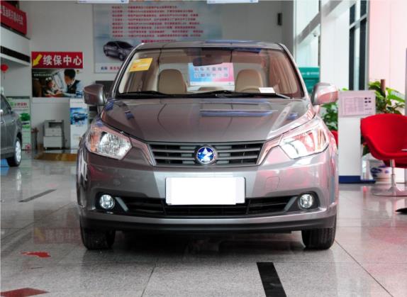 启辰D50 2013款 1.6L 手动北斗导航版 外观   正前
