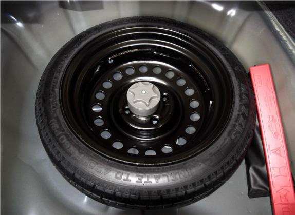 启辰D50 2015款 1.6L 自动豪华版 其他细节类   备胎