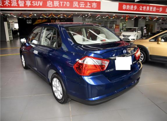 启辰D50 2015款 1.6L 自动豪华版 外观   斜后