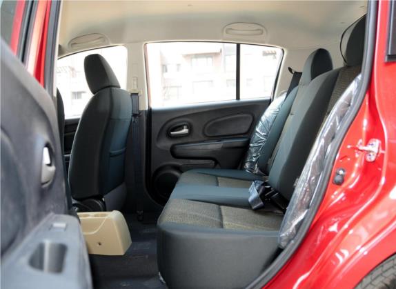 启辰R50 2013款 1.6L 自动时尚版 车厢座椅   后排空间