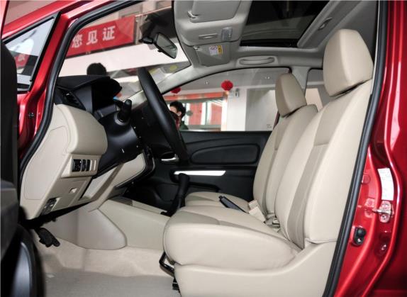 启辰R50 2013款 1.6L 手动豪华版 车厢座椅   前排空间