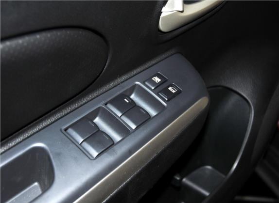 启辰R50 2013款 1.6L 手动豪华版 车厢座椅   门窗控制