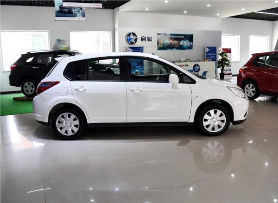 启辰R50 2015款 1.6L 手动时尚版 外观   正侧