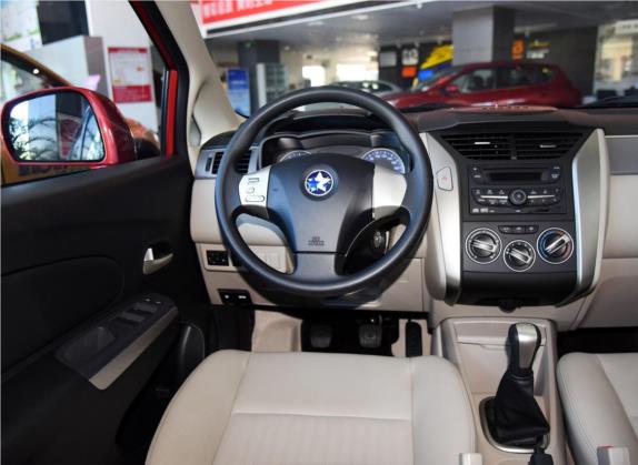 启辰R50 2015款 1.6L 手动豪华版 中控类   驾驶位