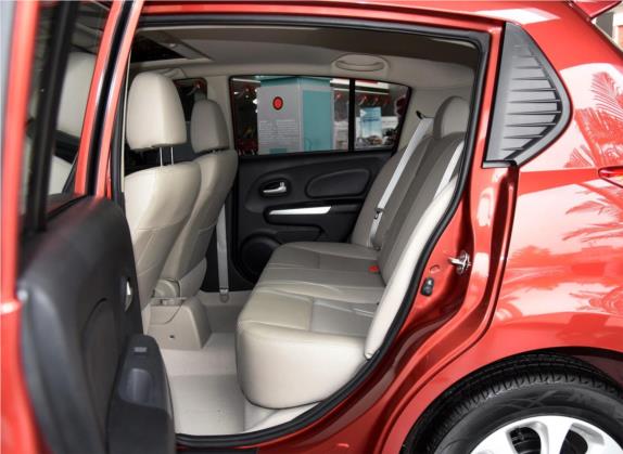 启辰R50 2015款 1.6L 自动豪华版 车厢座椅   后排空间
