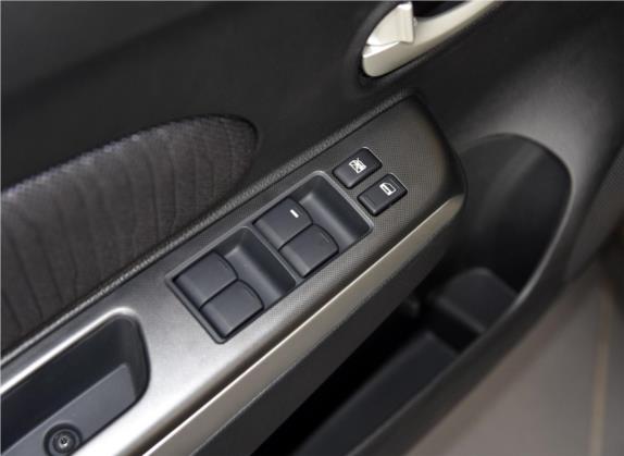 启辰R50X 2015款 1.6L 自动豪华版 车厢座椅   门窗控制