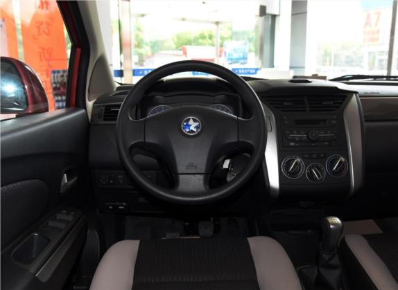 启辰R50X 2015款 1.6L 手动潮流版 中控类   驾驶位