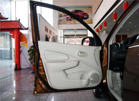 启辰R30 2014款 1.2L 手动优享版 车厢座椅   前门板