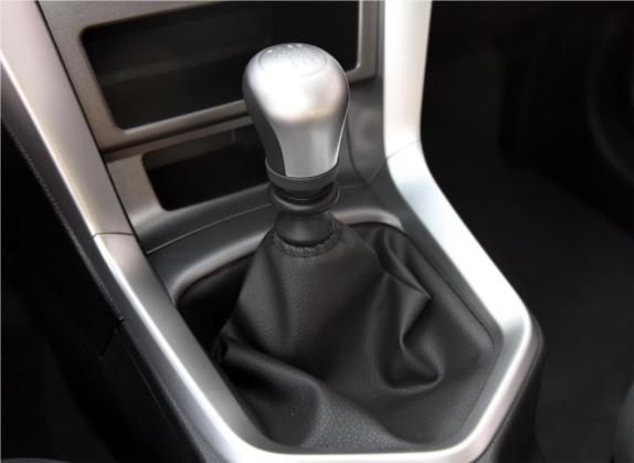 启辰T70 2015款 2.0L 手动睿趣版 中控类   挡把