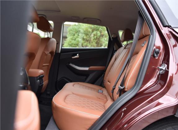 启辰T70 2018款 1.4T 手动睿享运动版 车厢座椅   后排空间