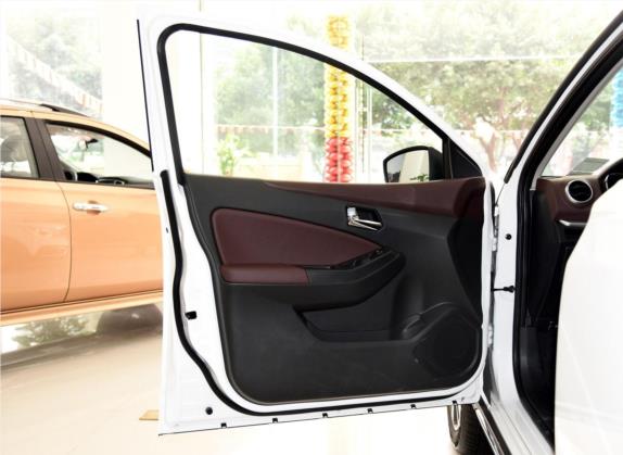启辰T70X 2015款 2.0L 手动睿享运动版 车厢座椅   前门板