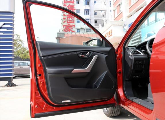 启辰T90 2017款 2.0L CVT风尚版 车厢座椅   前门板