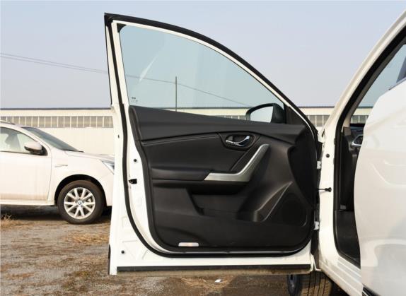 启辰T90 2017款 2.0L CVT智尚版 车厢座椅   前门板