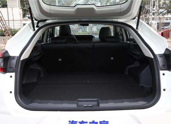 启辰T90 2020款 2.0L CVT智联畅行版 车厢座椅   后备厢