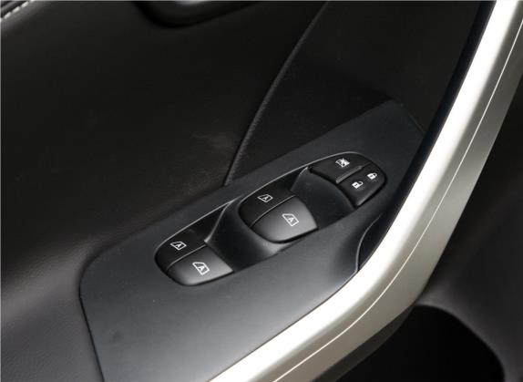 启辰T90 2020款 2.0L CVT智联畅行版 车厢座椅   门窗控制