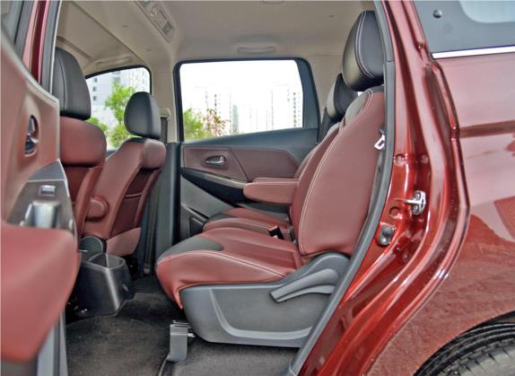 启辰M50V 2017款 1.6L XV CVT尊享版 车厢座椅   后排空间