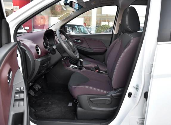 启辰M50V 2017款 1.5L XE 手动标准版 车厢座椅   前排空间