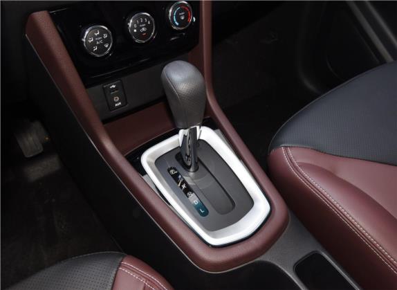 启辰M50V 2019款 1.6L CVT豪华版 中控类   挡把