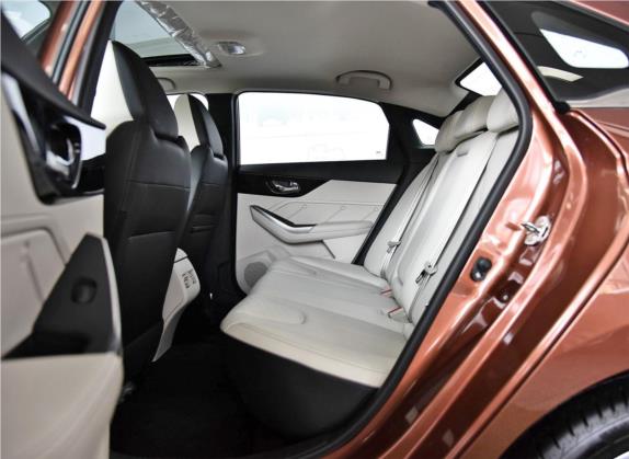 启辰D60 2018款 1.6L CVT智联豪华版 车厢座椅   后排空间