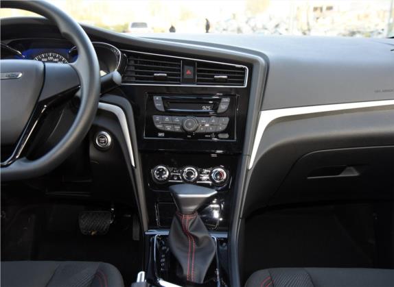 启辰D60 2019款 1.6L XE CVT舒适版 中控类   中控台