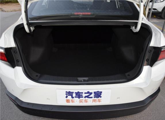 启辰D60 2019款 1.6L XE CVT舒适版 车厢座椅   后备厢