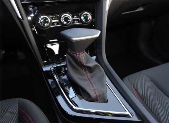 启辰D60 2019款 1.6L XE CVT舒适版 中控类   挡把