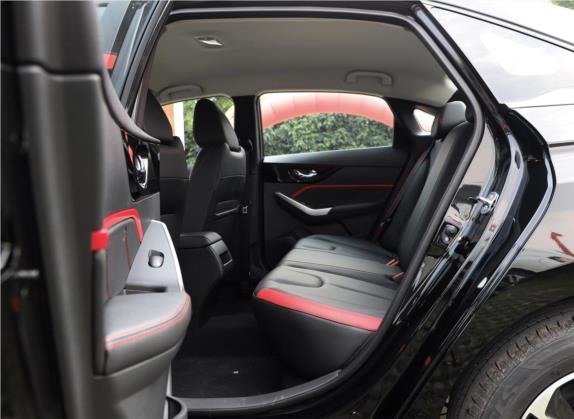 启辰D60 2019款 十万荣耀 1.6L XE CVT辰享版 国VI 车厢座椅   后排空间