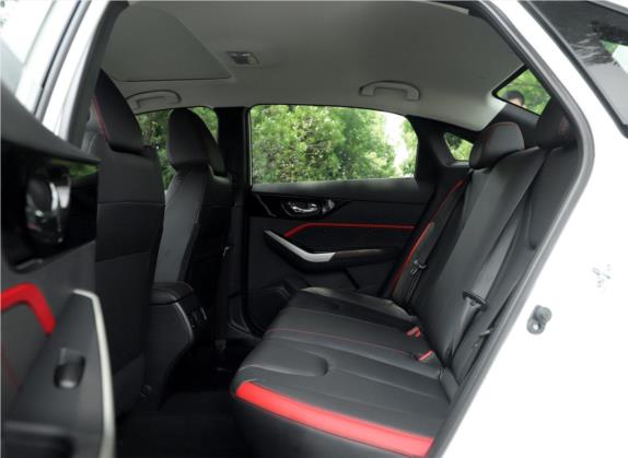 启辰D60 2019款 十万荣耀 1.6L XL 手动辰酷版 国VI 车厢座椅   后排空间