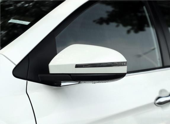 启辰D60 2019款 十万荣耀 1.6L XL 手动辰酷版 国VI 外观细节类   外后视镜