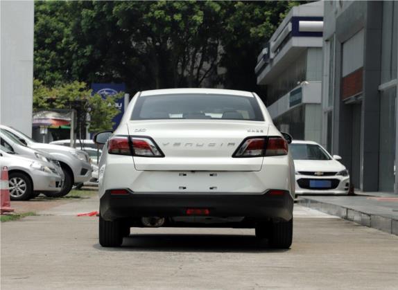 启辰D60 2019款 十万荣耀 1.6L XL 手动辰酷版 国VI 外观   正后